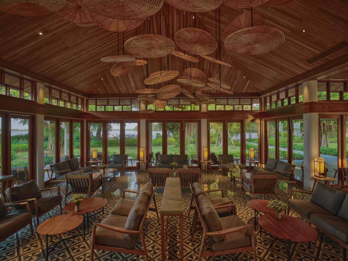 Отель Legacy Mekong Кантхо Экстерьер фото