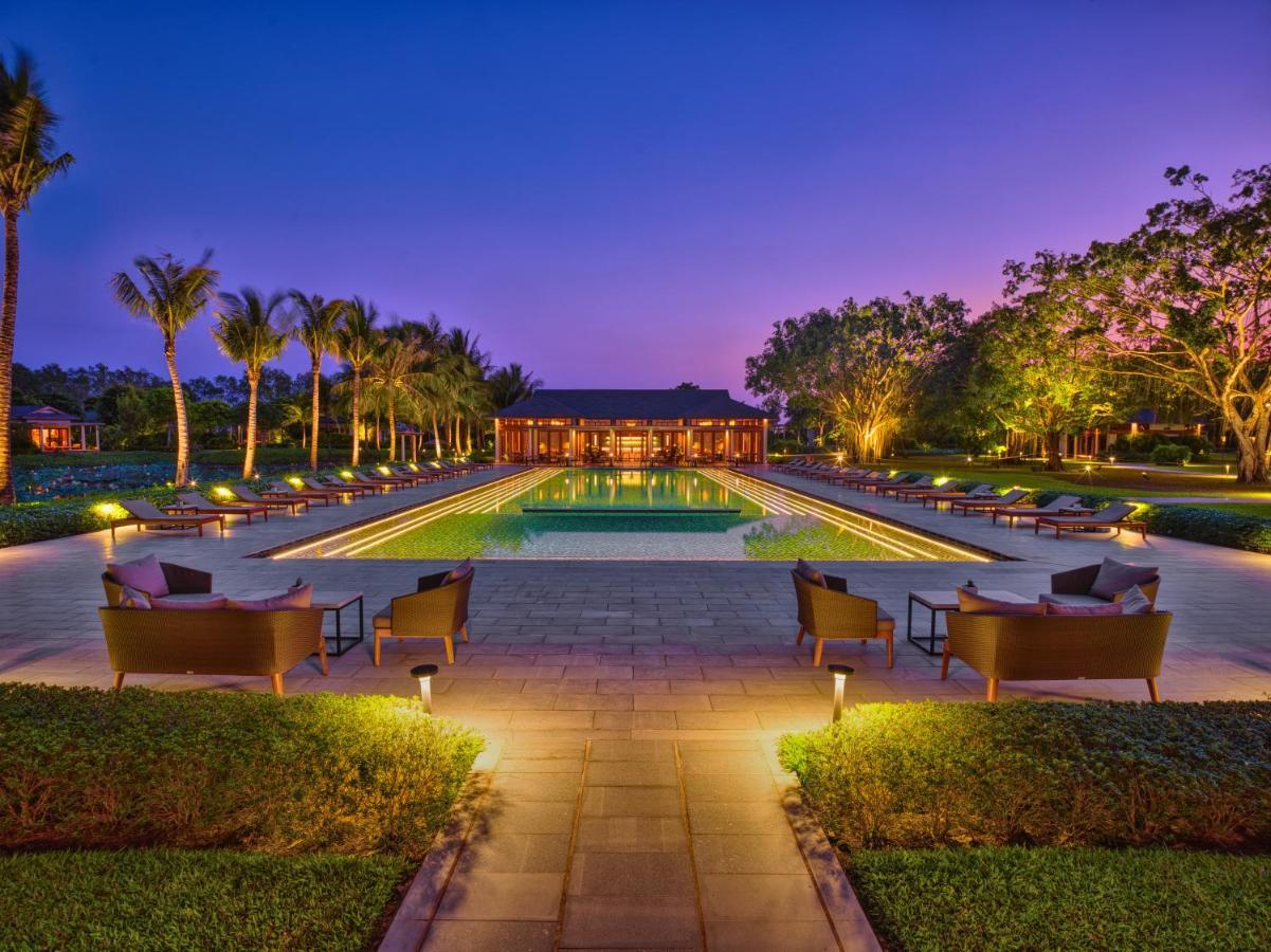 Отель Legacy Mekong Кантхо Экстерьер фото
